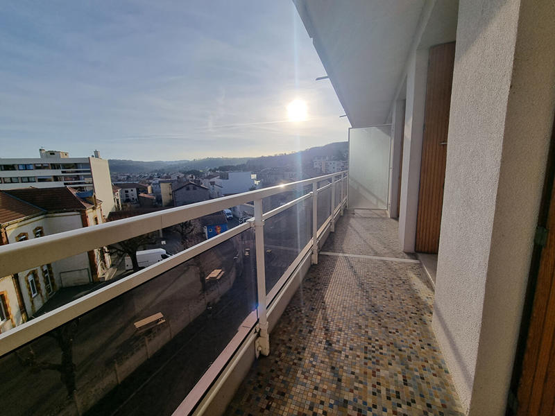 Appartement - 67 m² - 3 pièces