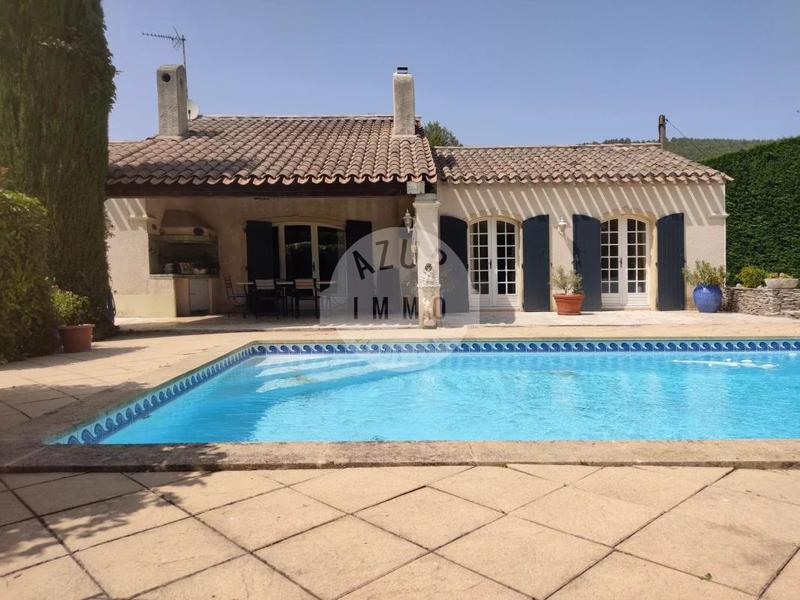 Maison - 160 m² - 5 pièces