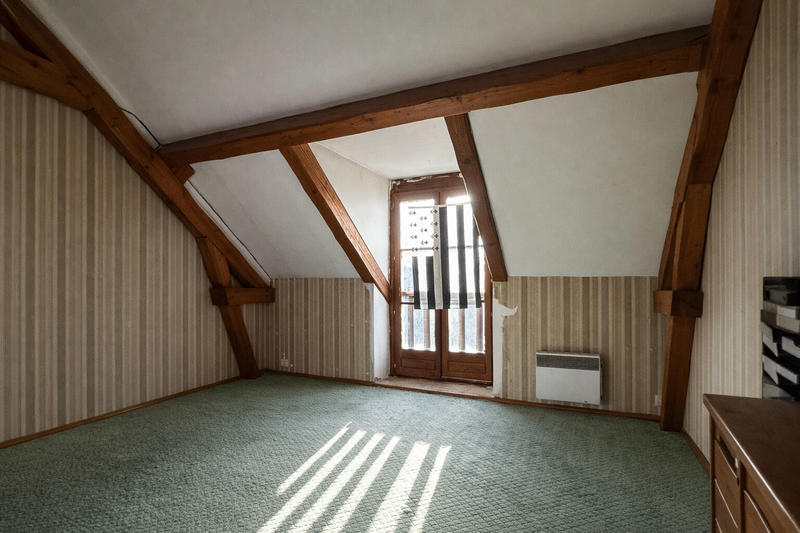 Maison - 394 m² - 11 pièces