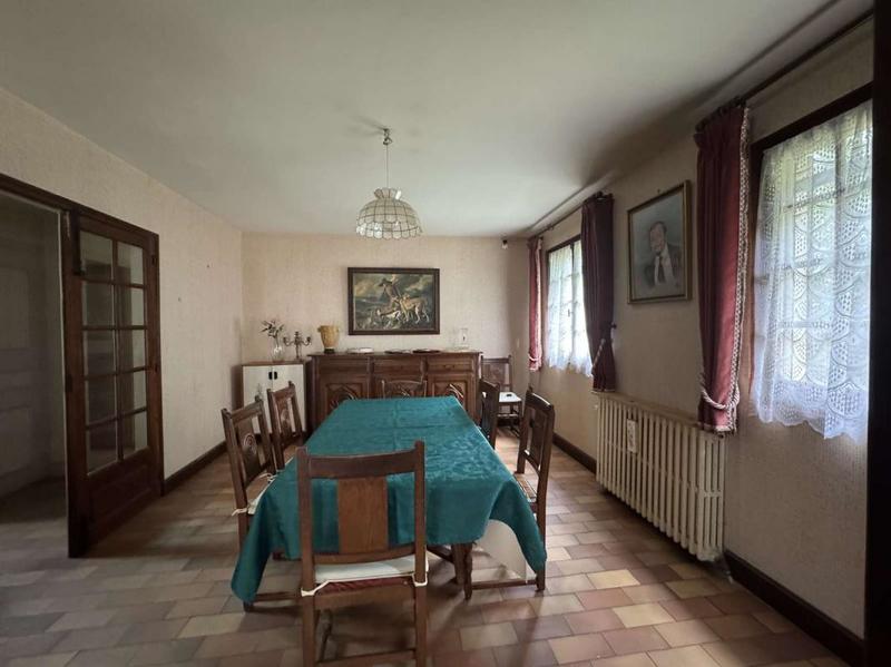 Maison - 160 m² - 5 pièces