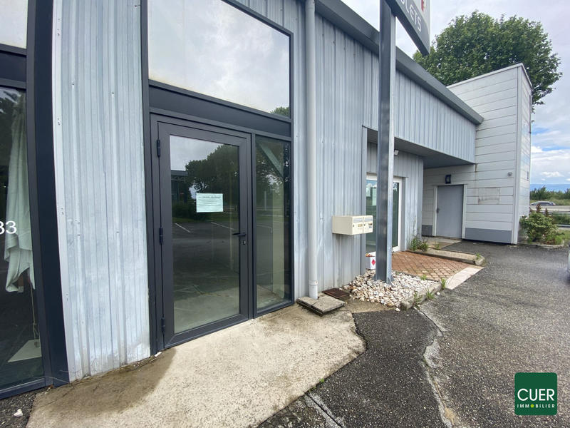 Local commercial - 220 m²