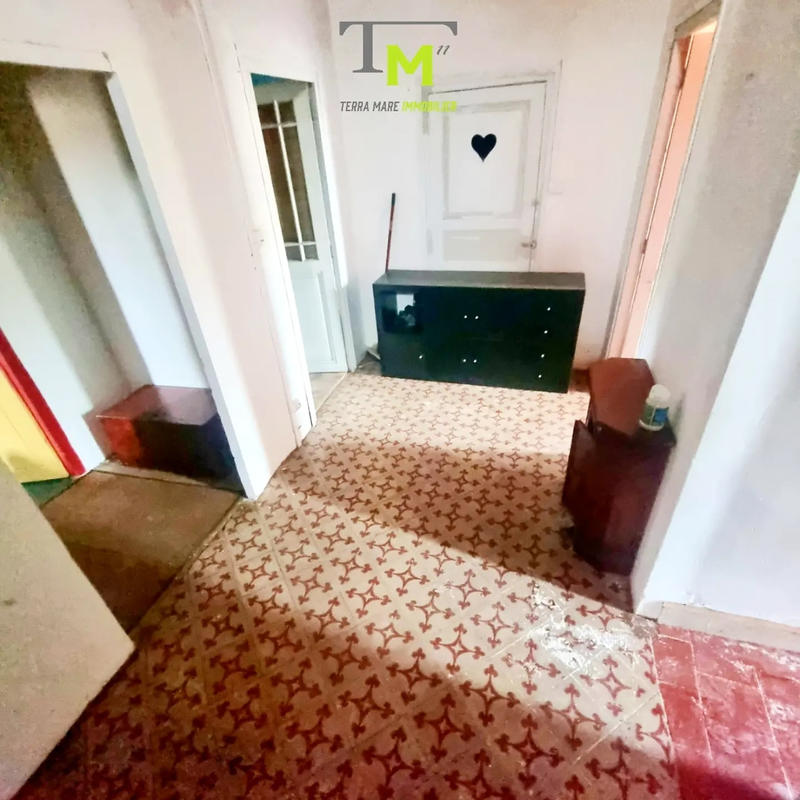 Maison - 240 m² - 5 pièces