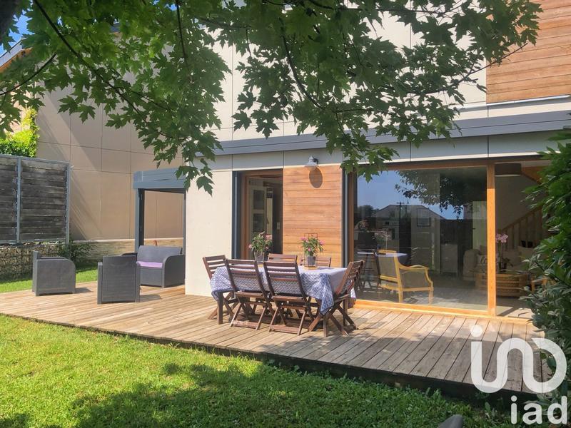 Maison - 135 m² - 7 pièces