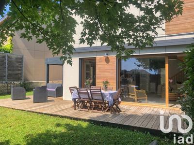 Maison - 135 m² - 7 pièces