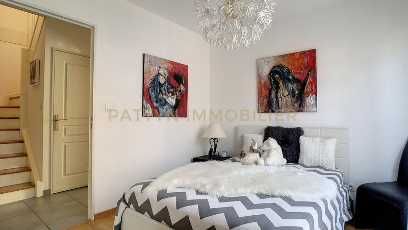 Duplex - 103 m² - 5 pièces