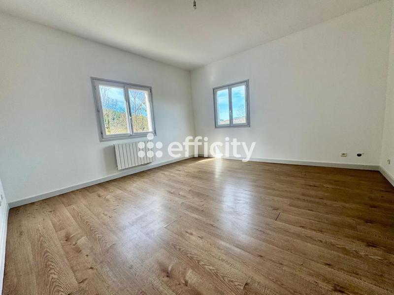 Maison - 178 m² - 5 pièces