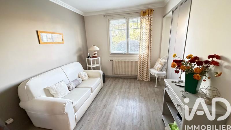 Maison - 166 m² - 8 pièces