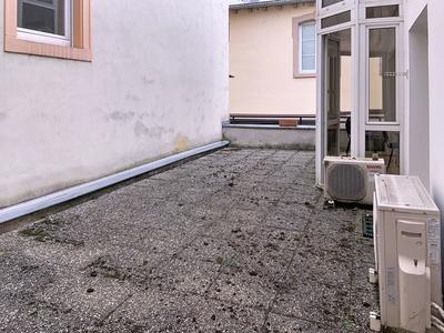 Local d'activités - 72 m² - 3 pièces