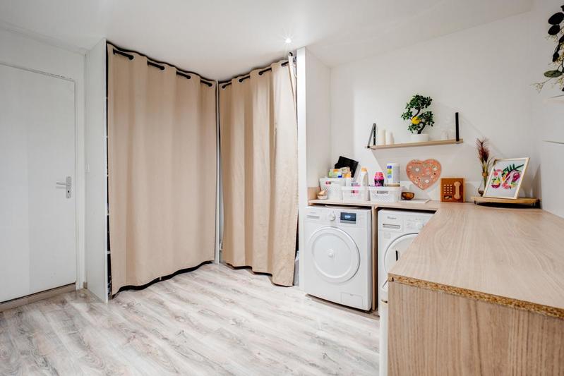 Maison - 99 m² - 4 pièces