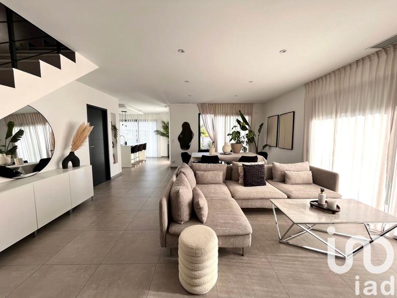 Maison - 120 m² - 4 pièces