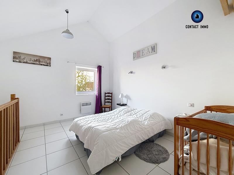 Maison - 279 m² - 9 pièces