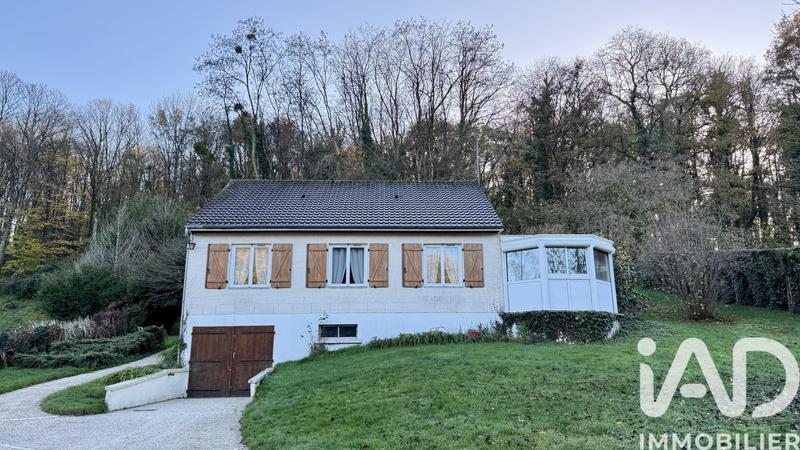 Maison - 90 m² - 5 pièces