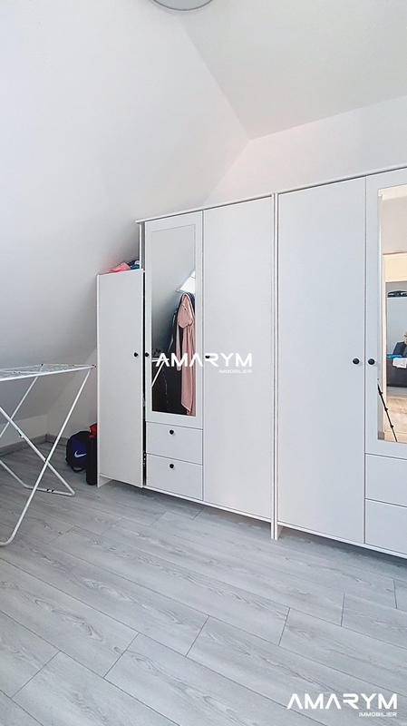 Maison - 84 m² - 5 pièces