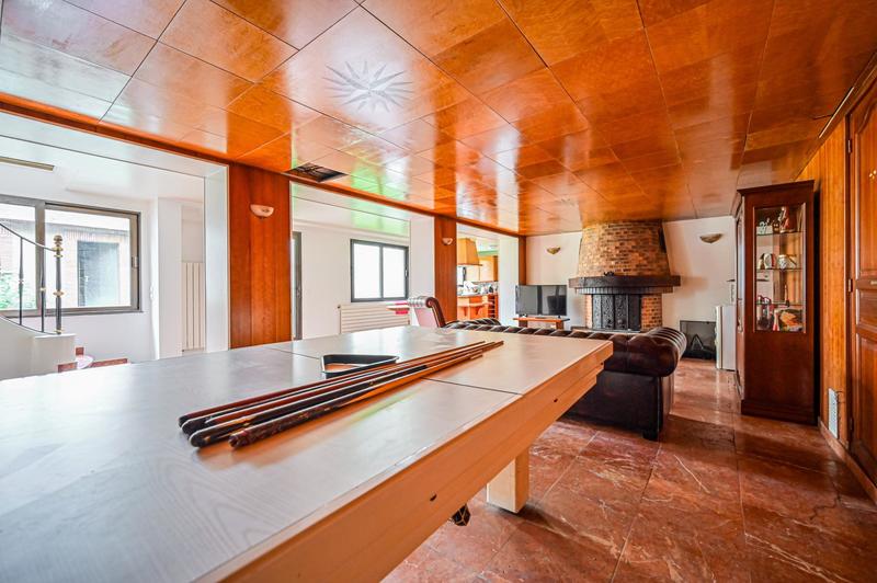 Maison - 191 m² - 6 pièces