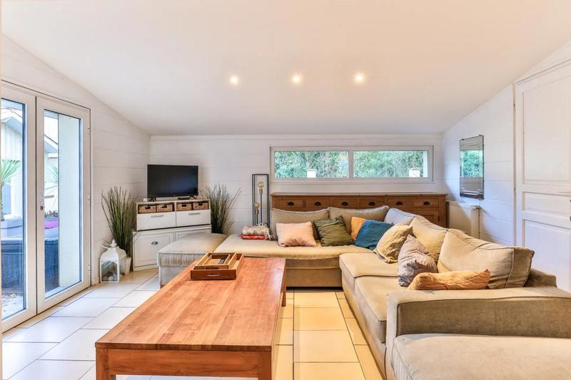 Maison - 127 m² - 5 pièces