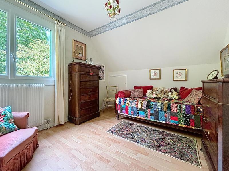 Maison - 189 m² - 7 pièces