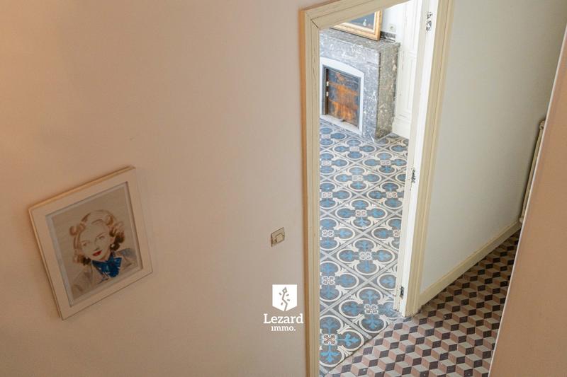 Maison ancienne - 282 m² - 8 pièces