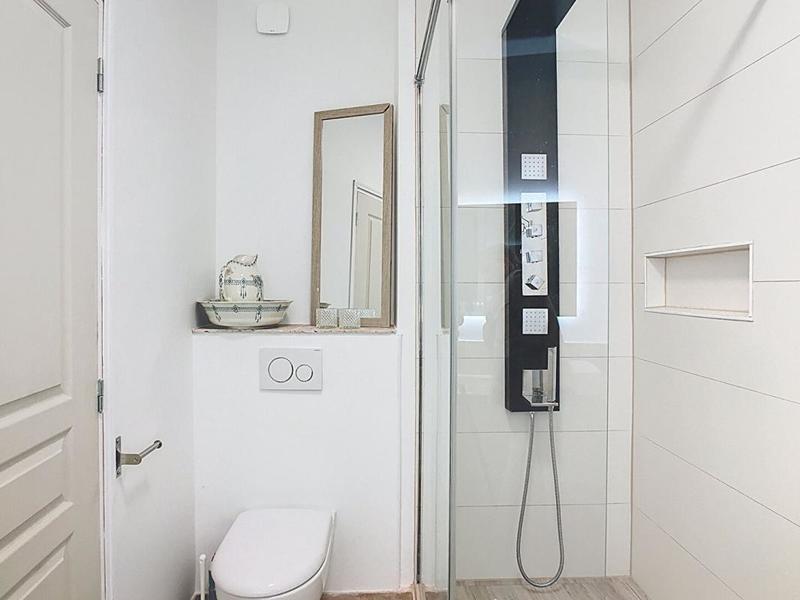 Maison - 200 m² - 7 pièces