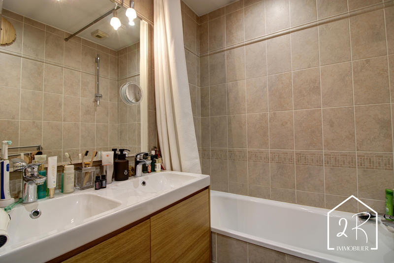 Maison - 115 m² - 4 pièces