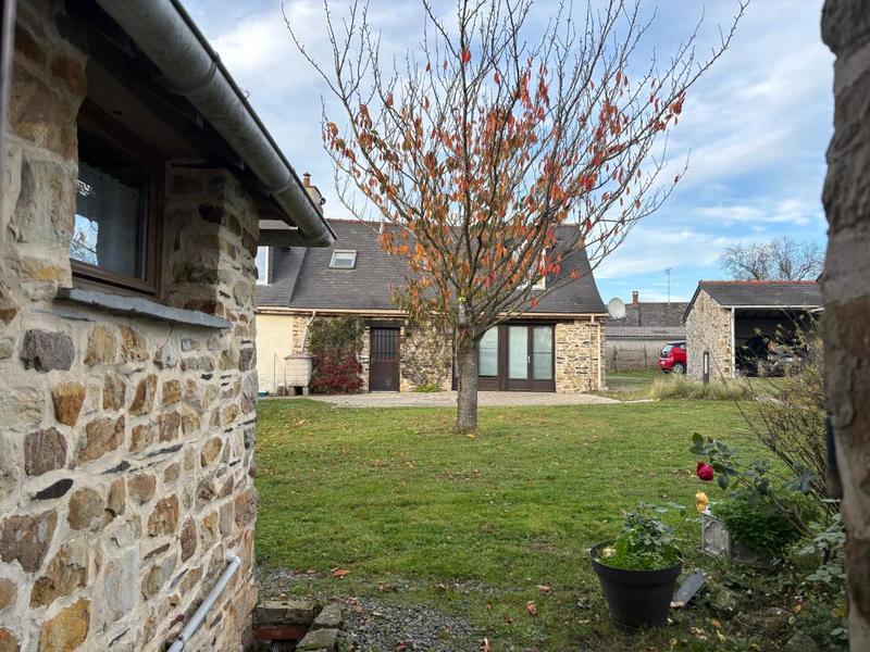 Maison - 262 m² - 6 pièces