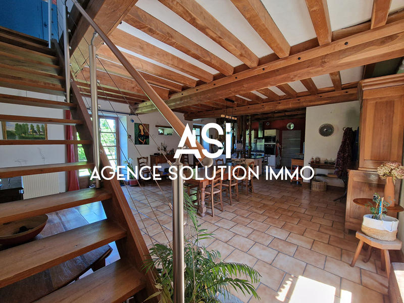 Maison - 182 m² - 6 pièces