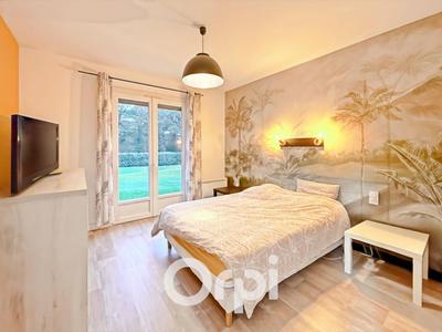 Maison - 158 m² - 6 pièces