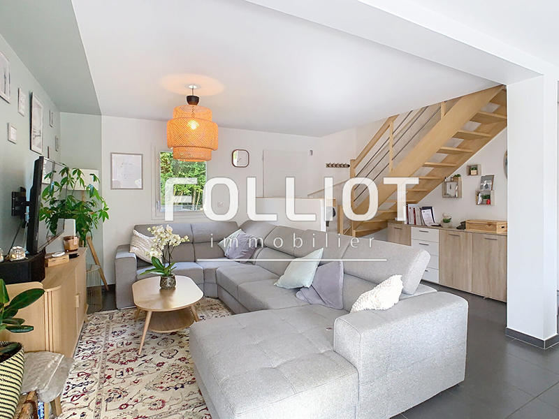 Maison - 110 m² - 5 pièces