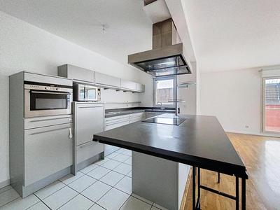 Appartement - 107 m² - 4 pièces
