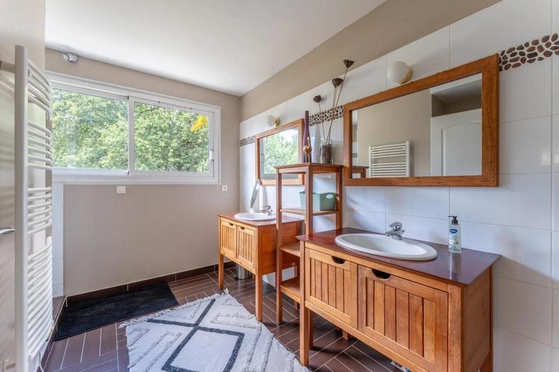 Villa - 218 m² - 7 pièces