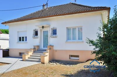 Maison - 96 m² - 5 pièces