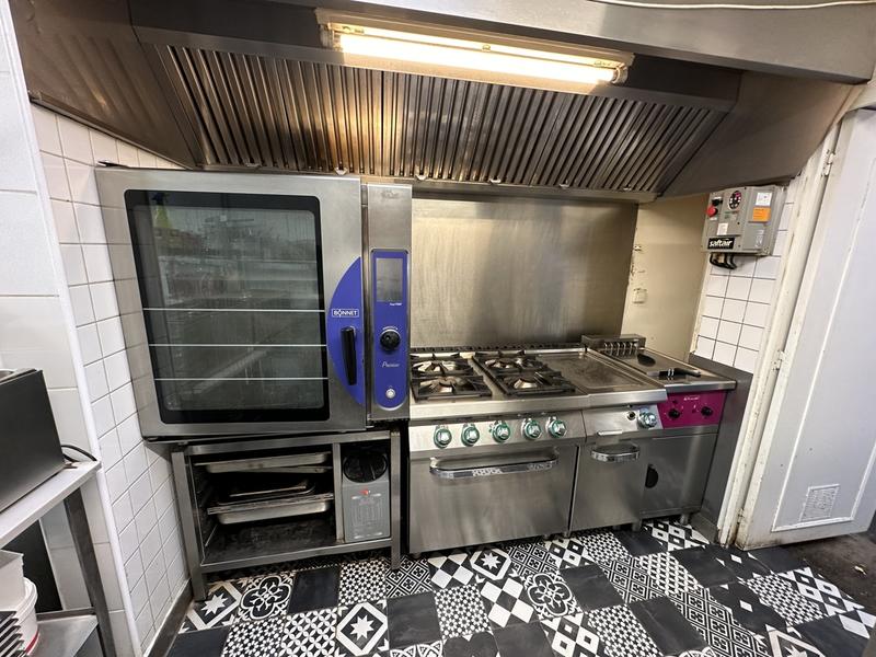 Fonds de commerce - 180 m²