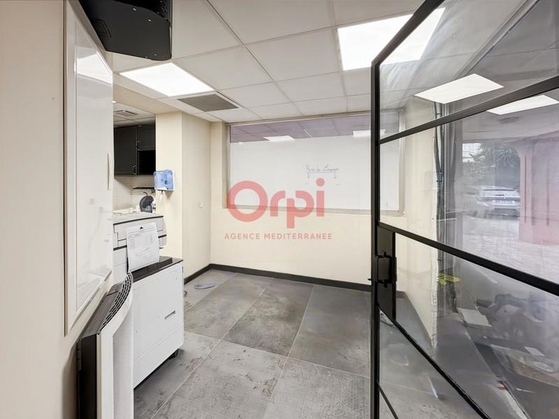 Local commercial - 69 m²