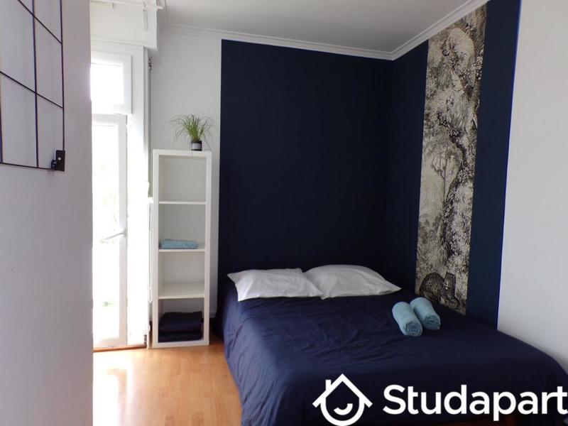 Chambre - 12 m² - 1 pièce
