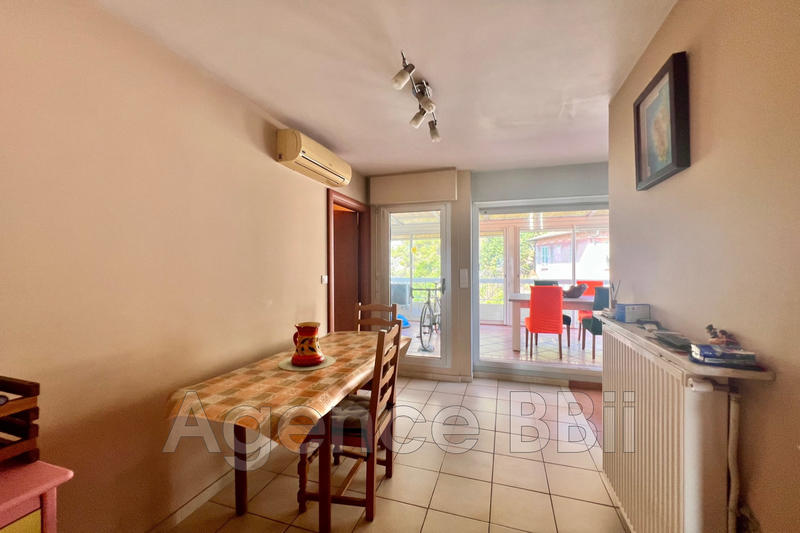 Appartement - 61 m² - 2 pièces