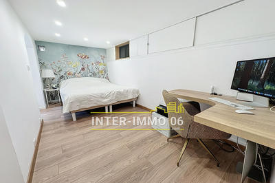 Villa - 104 m² - 4 pièces