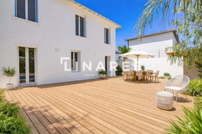 Maison - 160 m² - 5 pièces