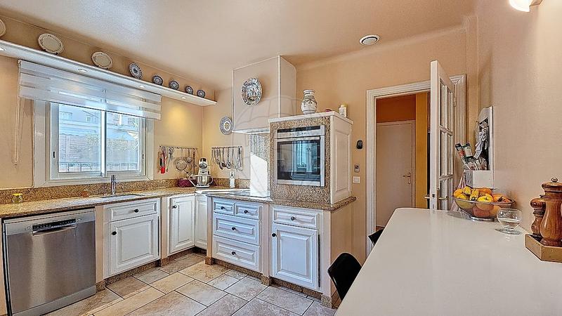 Maison - 145 m² - 5 pièces