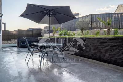 Maison - 142 m² - 7 pièces