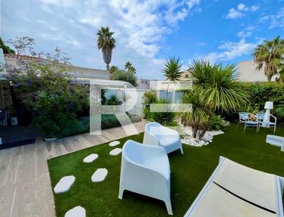 Villa - 170 m² - 6 pièces