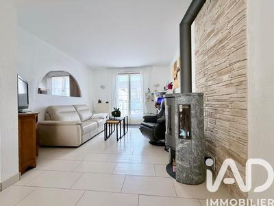 Maison - 152 m² - 7 pièces