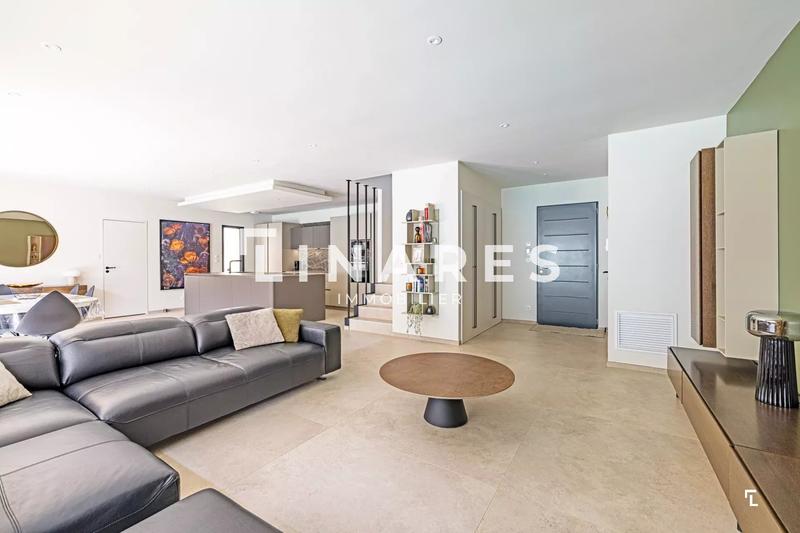 Maison - 145 m² - 4 pièces