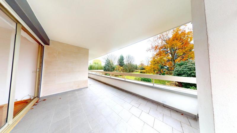 Appartement - 102 m² - 4 pièces