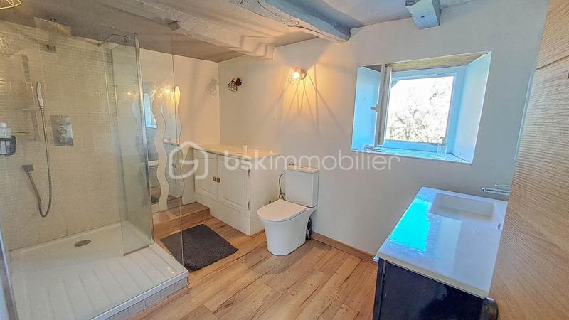 Propriété - 354 m² - 14 pièces