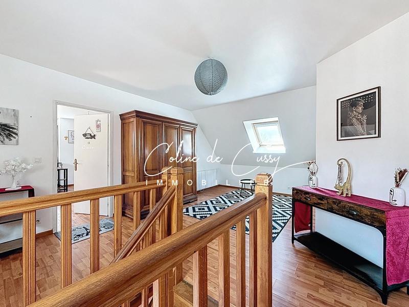 Maison - 184 m² - 6 pièces