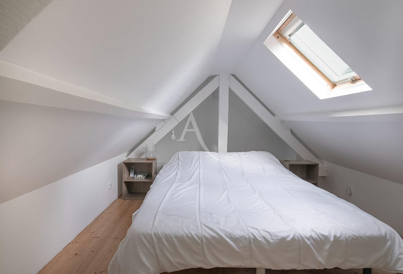 Maison - 190 m² - 7 pièces