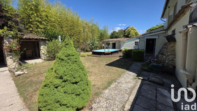 Maison - 225 m² - 7 pièces