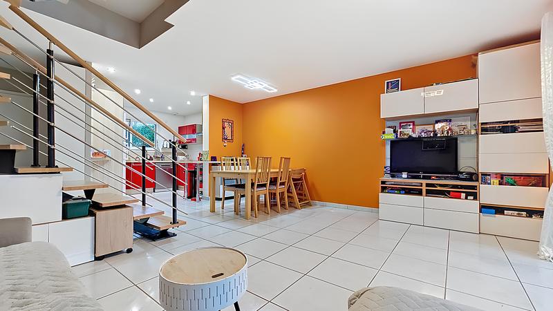 Maison - 107 m² - 5 pièces