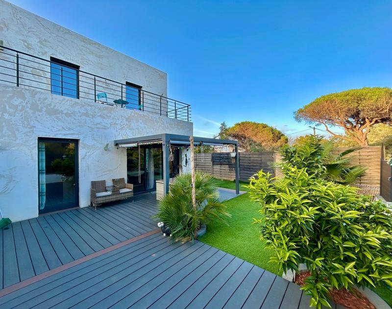 Maison - 107 m² - 5 pièces