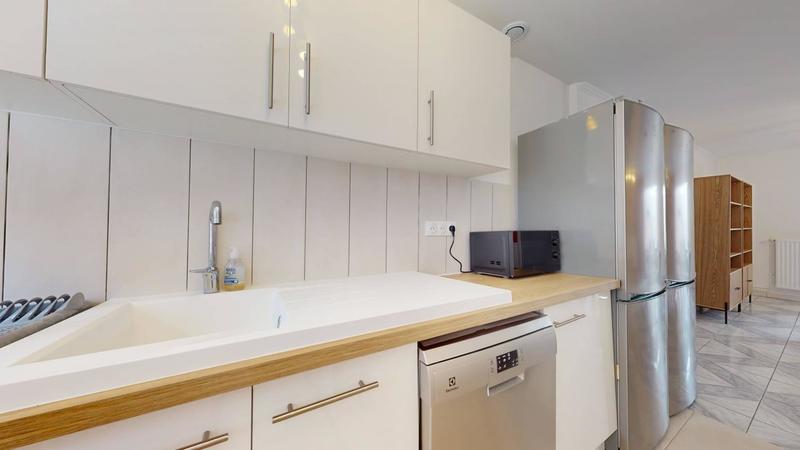 Appartement - 138 m² - 7 pièces