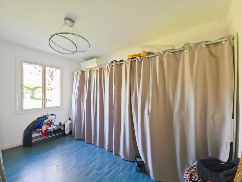 Maison - 137 m² - 5 pièces